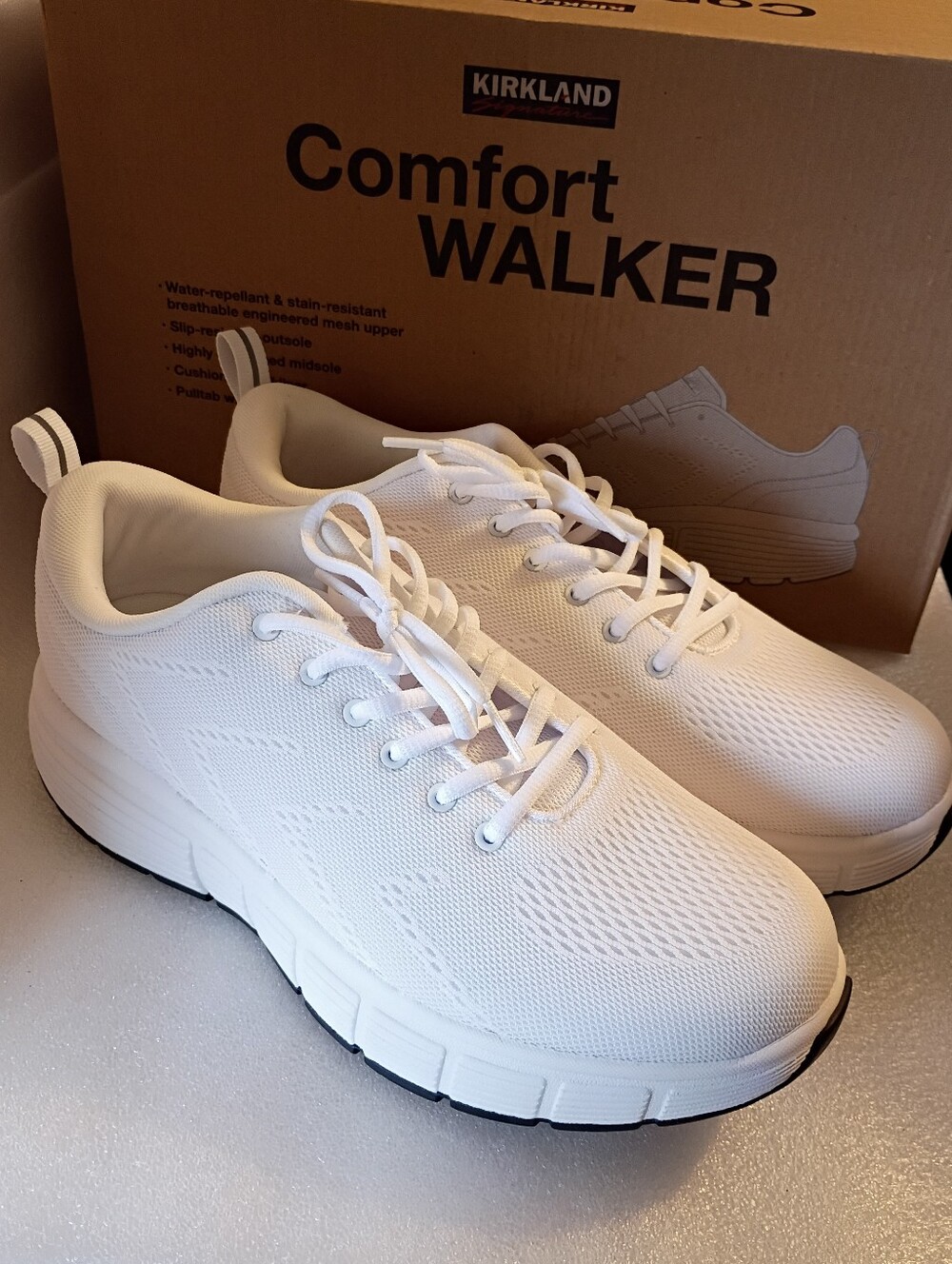 New! Kirkland Signature Men's White Comfort Walker Shoes Size 9